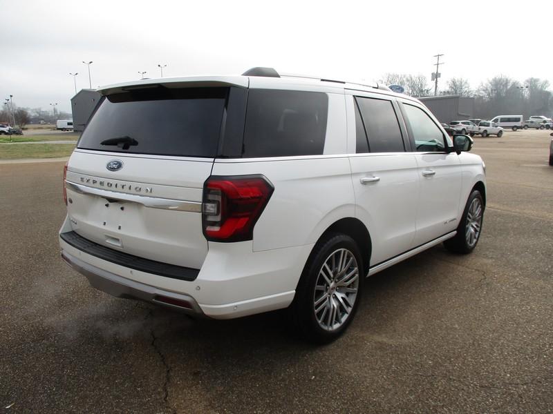 Ford Expedition Platinum 2024