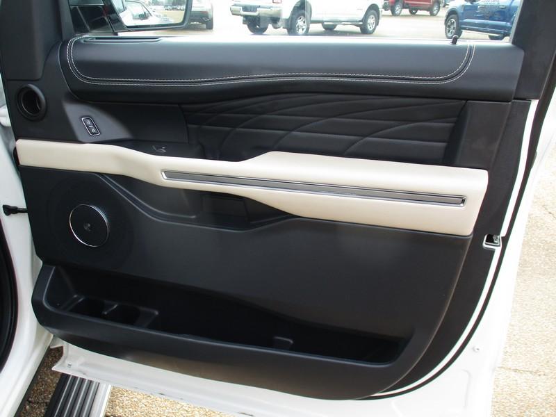 Ford Expedition Platinum 2024