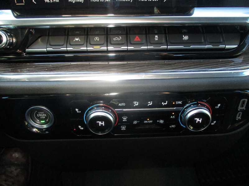 GMC Sierra 1500 Elevation Double Cab 4WD w/3VL 2023