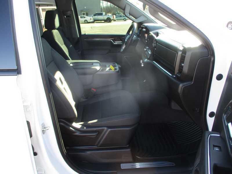 GMC Sierra 1500 Elevation Double Cab 4WD w/3VL 2023