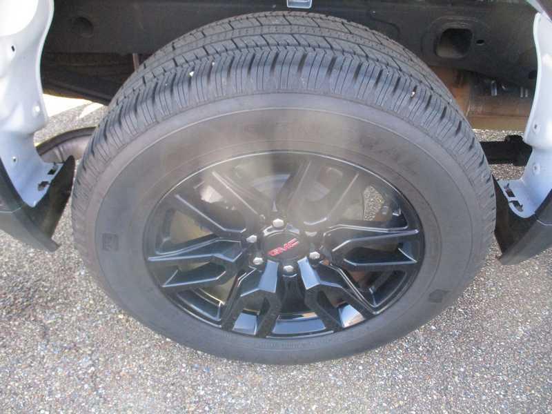 GMC Sierra 1500 Elevation Double Cab 4WD w/3VL 2023