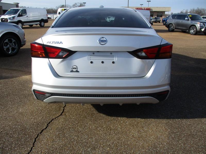 Nissan Altima 2.5 S 2020