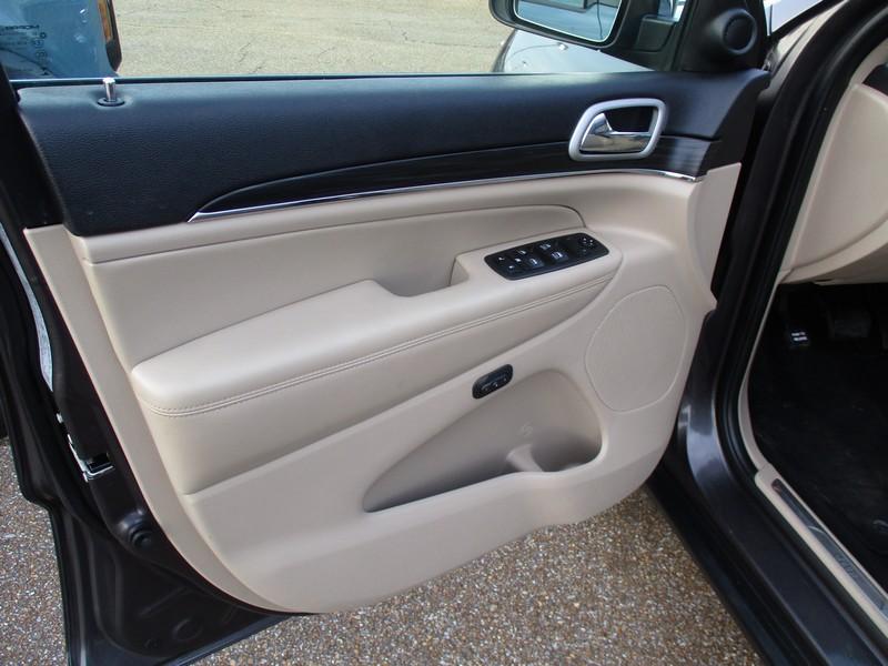 Jeep Grand Cherokee Limited 2WD 2021