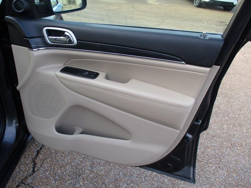 Jeep Grand Cherokee Limited 2WD 2021