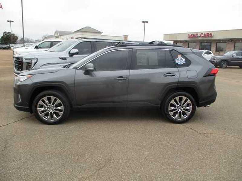 Toyota RAV4 XLE Premium 2019