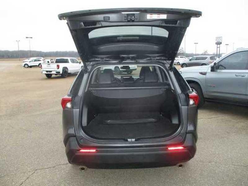 Toyota RAV4 XLE Premium 2019