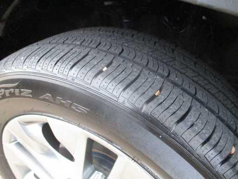 Toyota RAV4 XLE Premium 2019