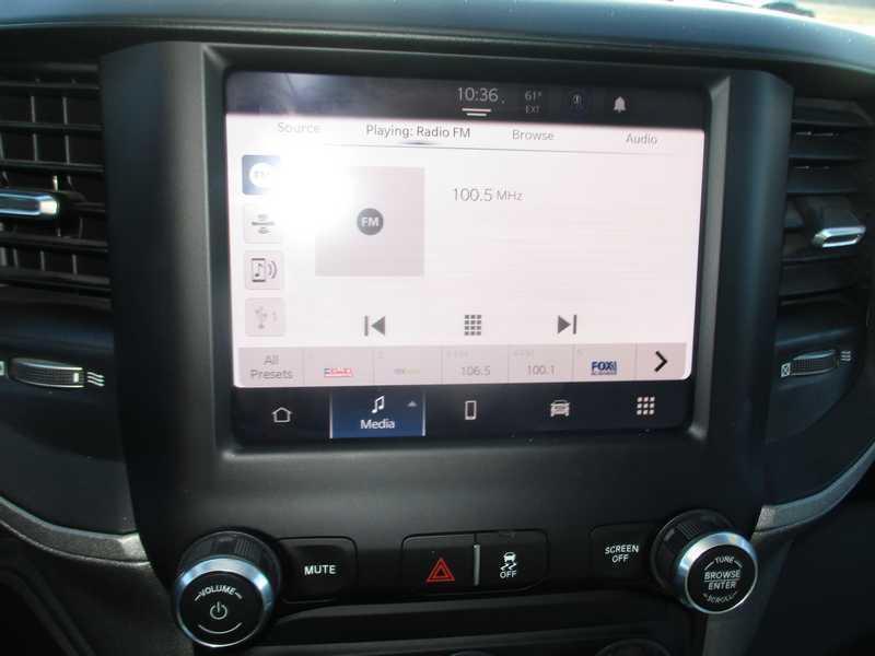 RAM 2500 Tradesman Crew Cab LWB 4WD 2023