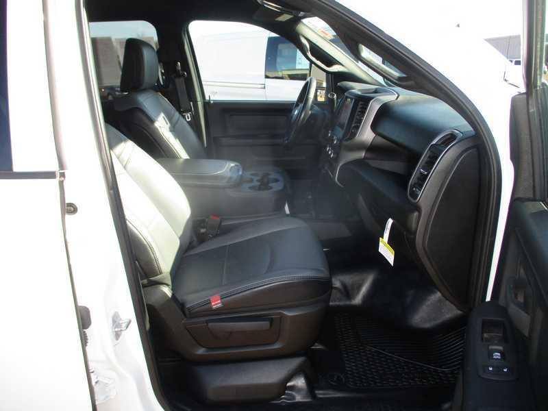 RAM 2500 Tradesman Crew Cab LWB 4WD 2023