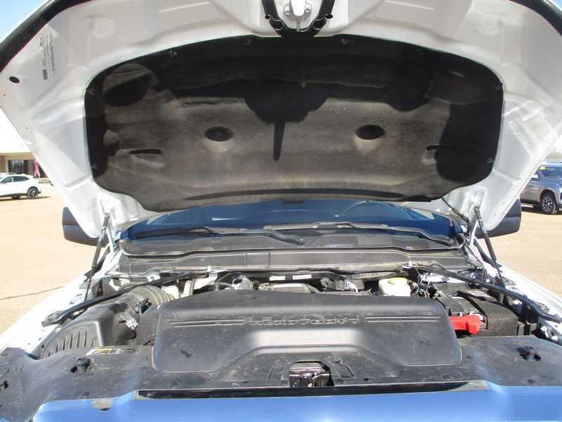 RAM 2500 Tradesman Crew Cab LWB 4WD 2023