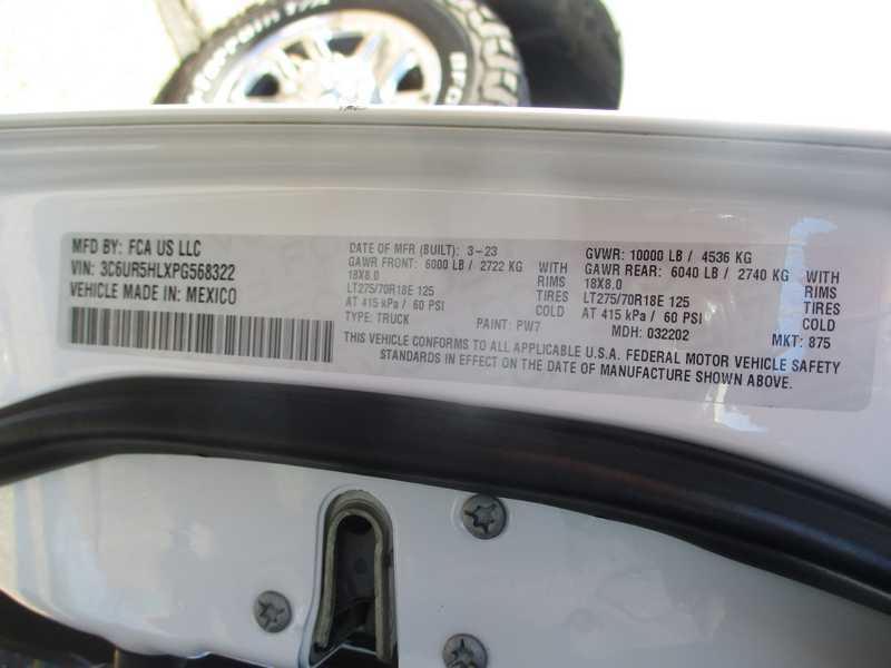 RAM 2500 Tradesman Crew Cab LWB 4WD 2023