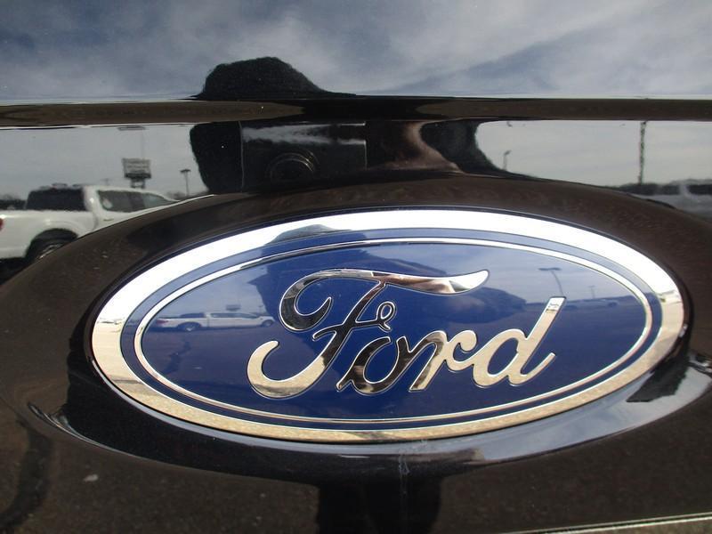 Ford F-150 STX 4WD SuperCrew 5.5' Box 2023