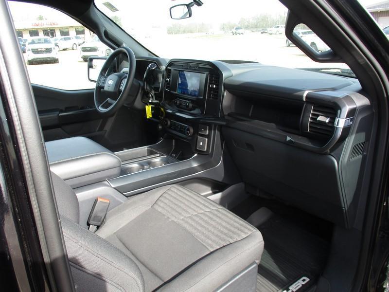 Ford F-150 STX 4WD SuperCrew 5.5' Box 2023