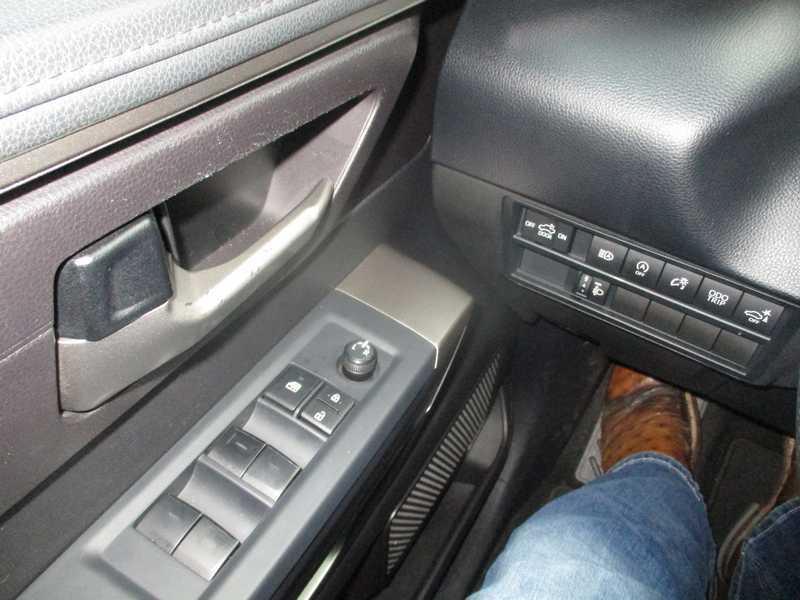 Toyota Tundra SR5 CrewMax 2WD 2022