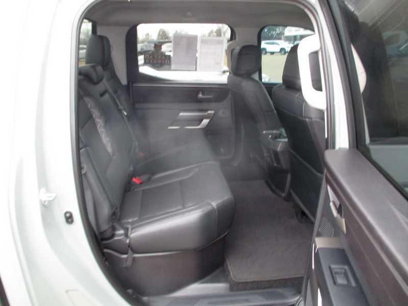 Toyota Tundra SR5 CrewMax 2WD 2022