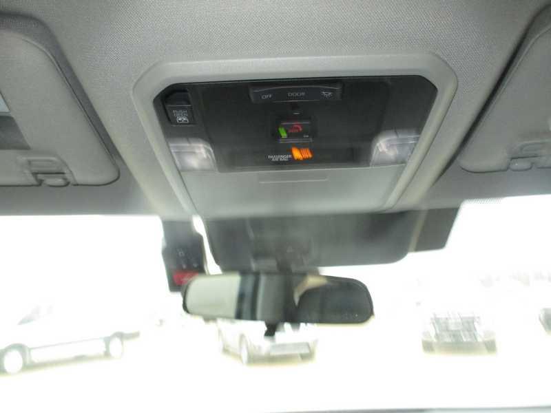 Toyota Tundra SR5 CrewMax 2WD 2022