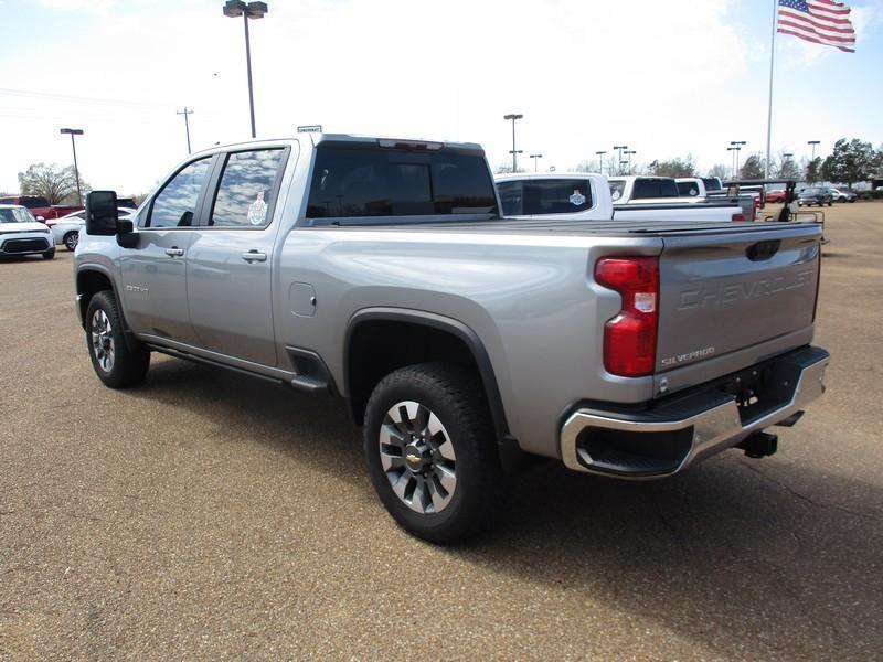Chevrolet Silverado 2500HD LT Crew Cab Long Box 4WD 2025
