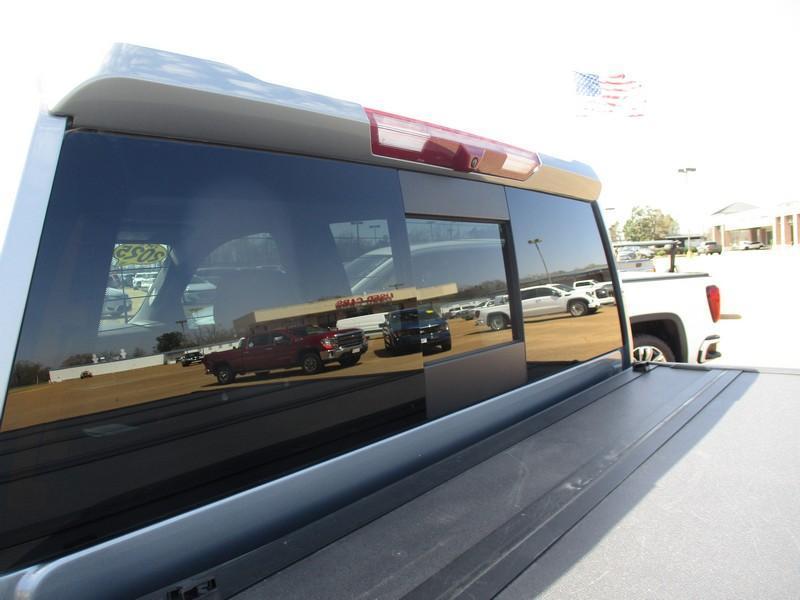 Chevrolet Silverado 2500HD LT Crew Cab Long Box 4WD 2025