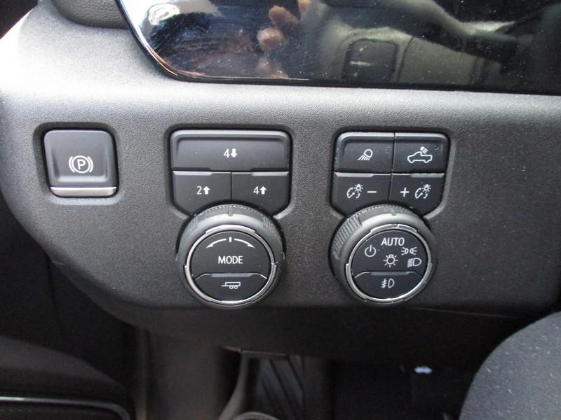 Chevrolet Silverado 2500HD LT Crew Cab Long Box 4WD 2025