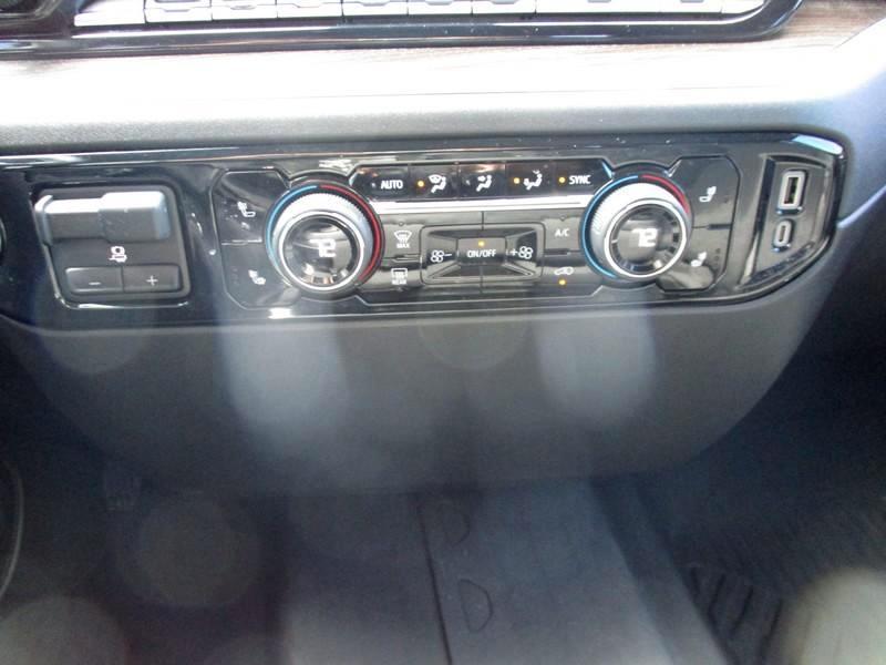 Chevrolet Silverado 2500HD LT Crew Cab Long Box 4WD 2025