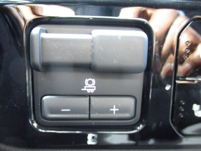 Chevrolet Silverado 2500HD LT Crew Cab Long Box 4WD 2025