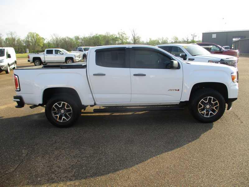 GMC Canyon AT4 Crew Cab w/Cloth 4WD 2022