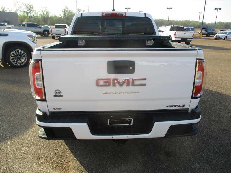 GMC Canyon AT4 Crew Cab w/Cloth 4WD 2022