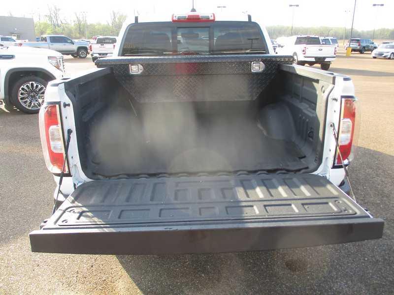 GMC Canyon AT4 Crew Cab w/Cloth 4WD 2022