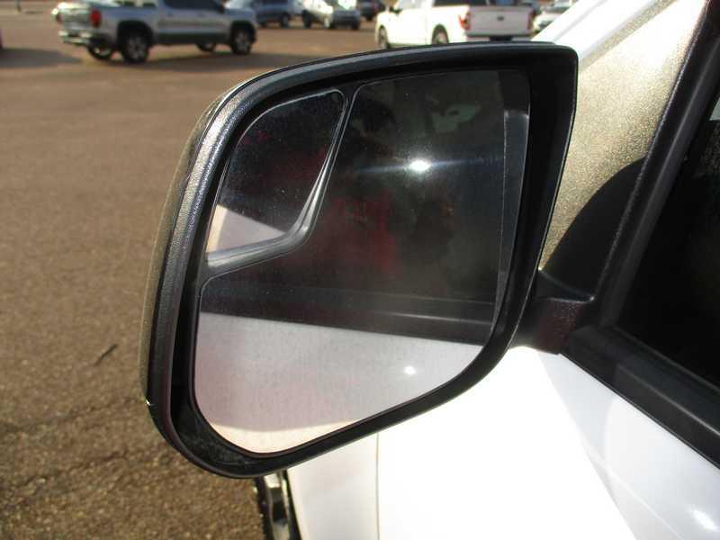 GMC Canyon AT4 Crew Cab w/Cloth 4WD 2022