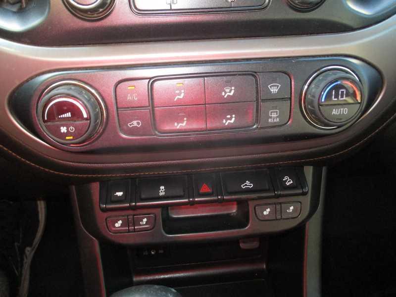 GMC Canyon AT4 Crew Cab w/Cloth 4WD 2022