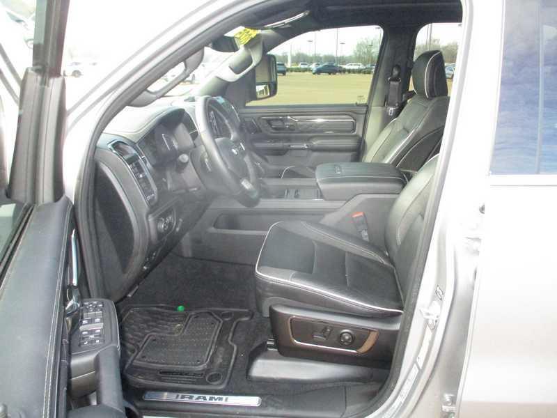 RAM 1500 Limited Crew Cab SWB 4WD 2025