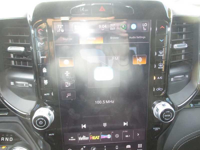 RAM 1500 Limited Crew Cab SWB 4WD 2025