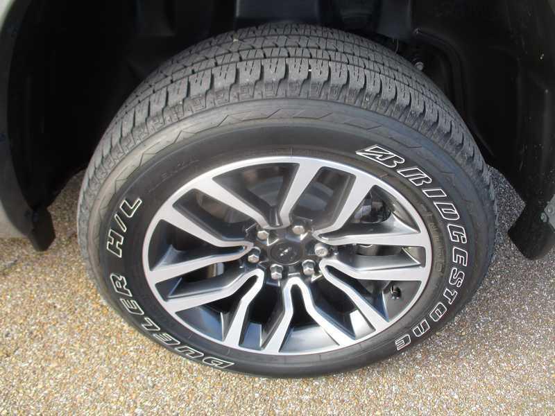 RAM 1500 Limited Crew Cab SWB 4WD 2025