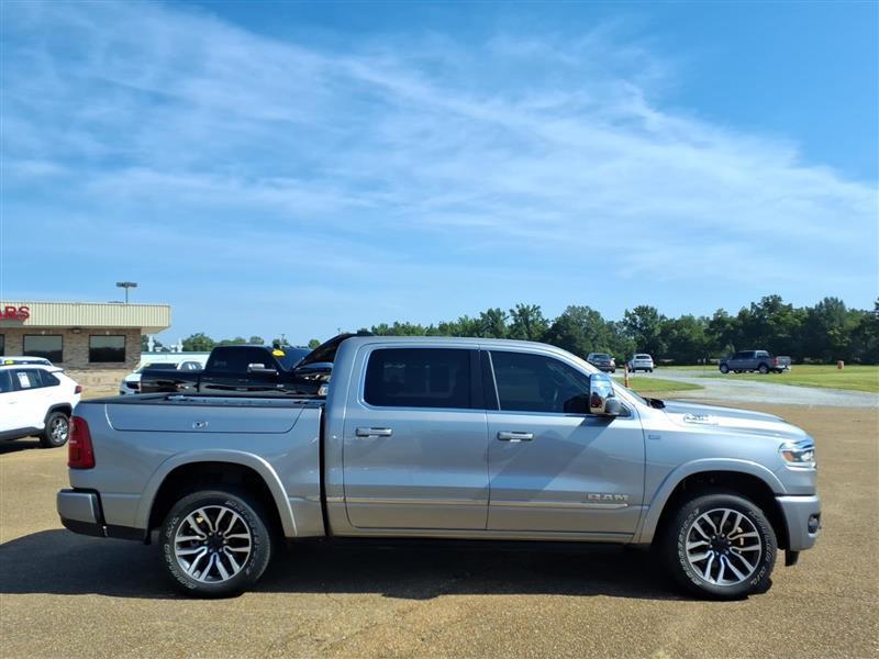 RAM 1500 Limited Crew Cab SWB 4WD 2025