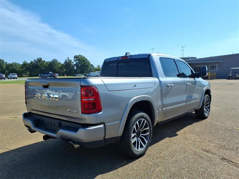 RAM 1500 Limited Crew Cab SWB 4WD 2025