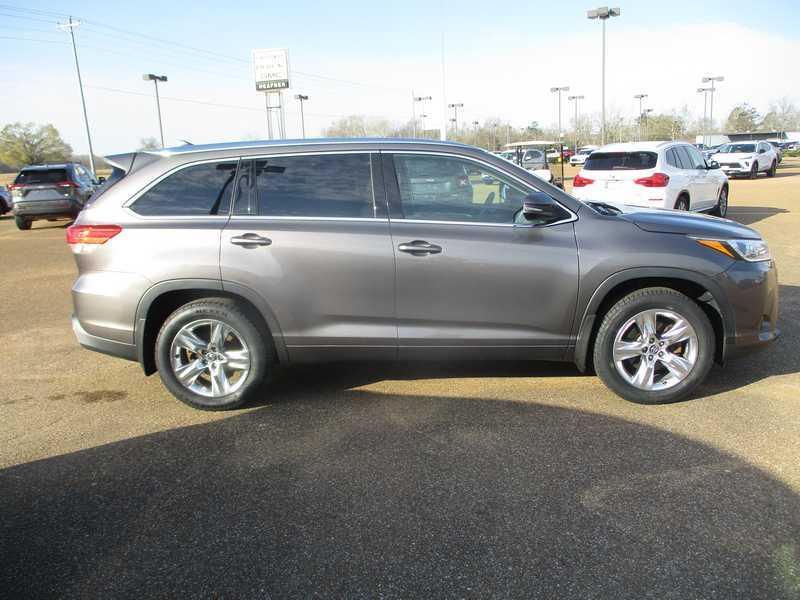 Toyota Highlander Limited AWD V6 2017