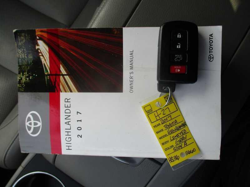 Toyota Highlander Limited AWD V6 2017