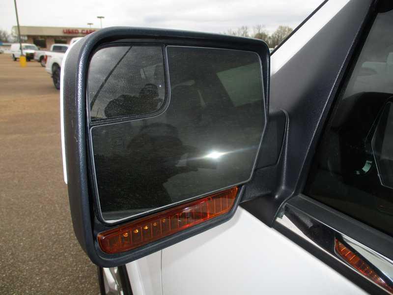 Ford Expedition EL Limited 2WD 2017