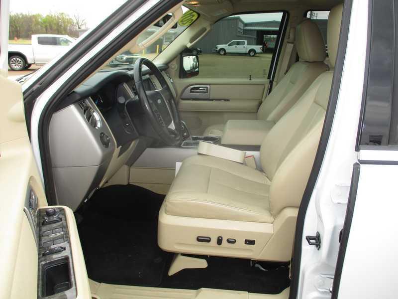 Ford Expedition EL Limited 2WD 2017