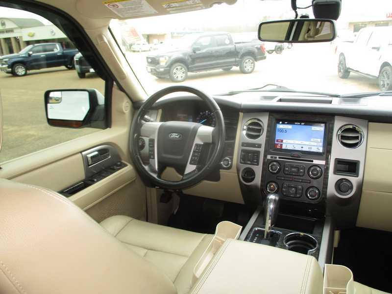 Ford Expedition EL Limited 2WD 2017