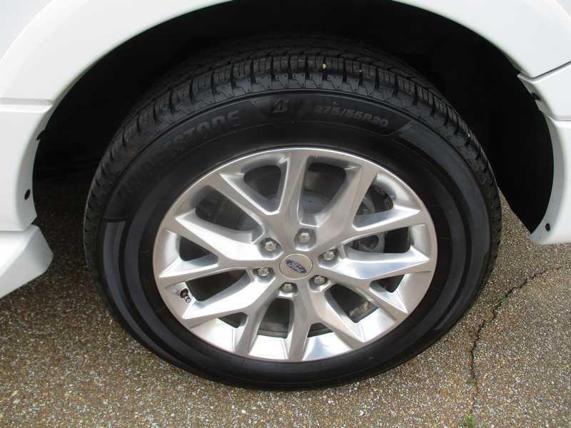 Ford Expedition EL Limited 2WD 2017