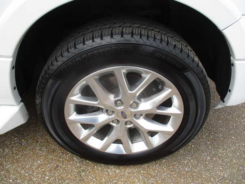 Ford Expedition EL Limited 2WD 2017