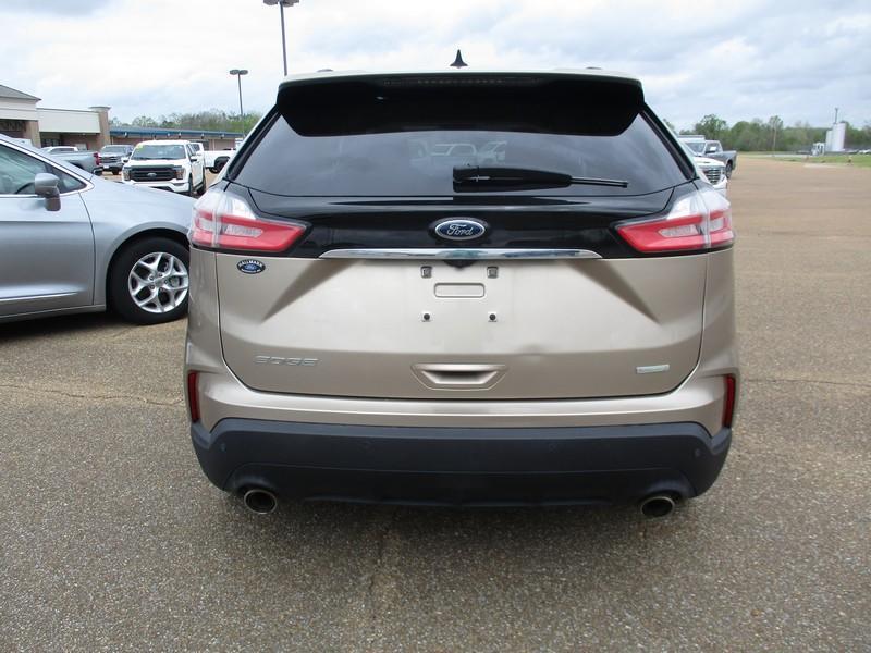 Ford Edge SE FWD 2020