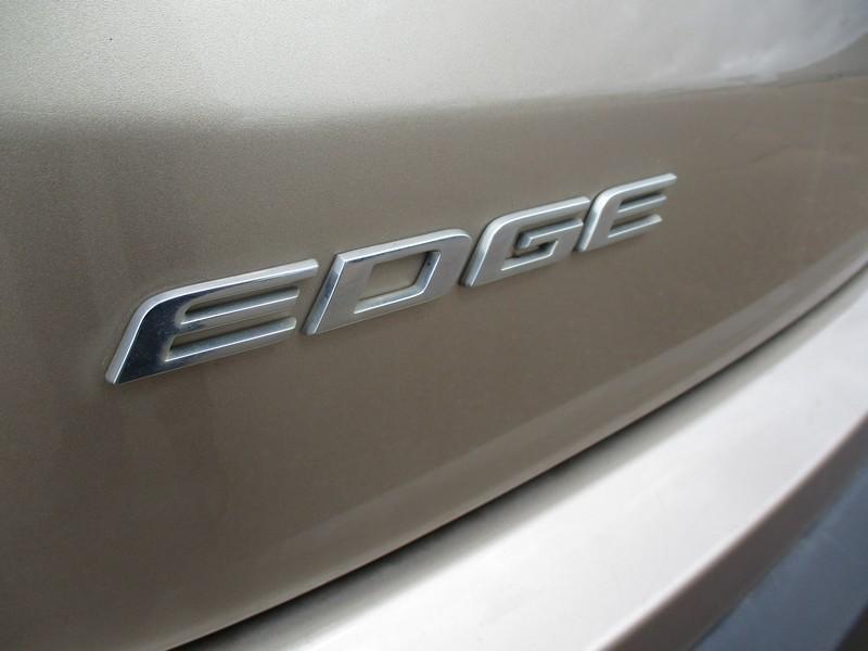 Ford Edge SE FWD 2020