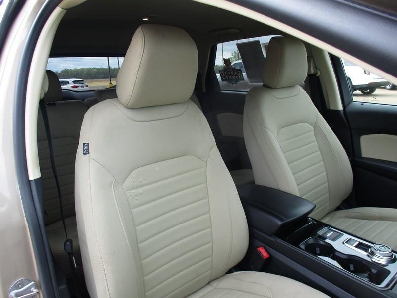 Ford Edge SE FWD 2020