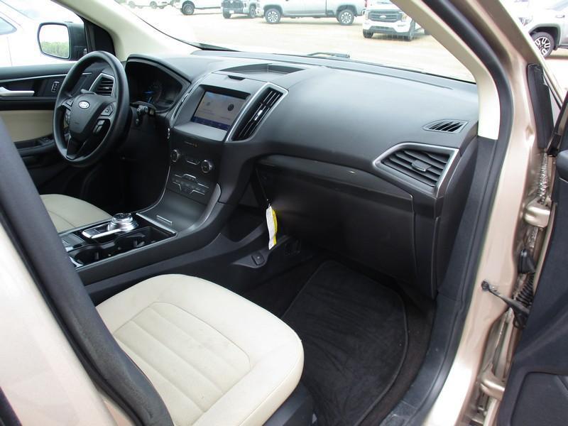 Ford Edge SE FWD 2020