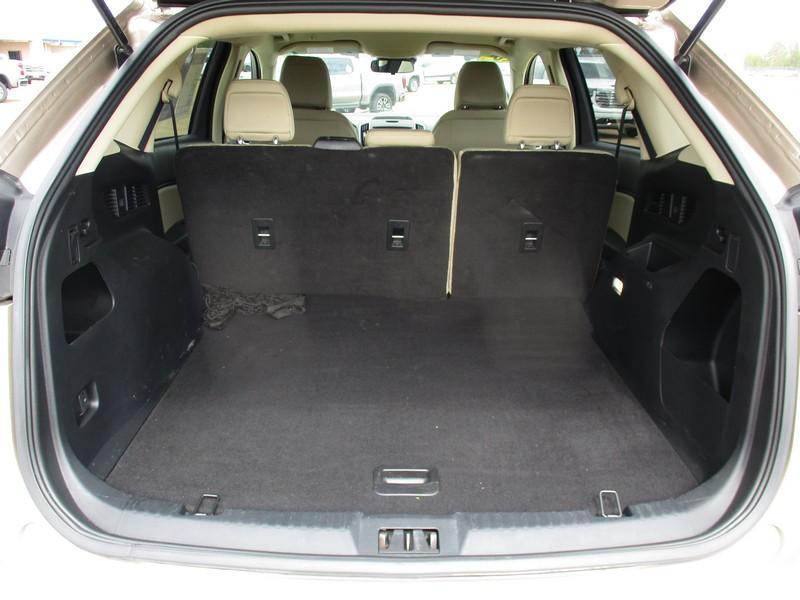 Ford Edge SE FWD 2020