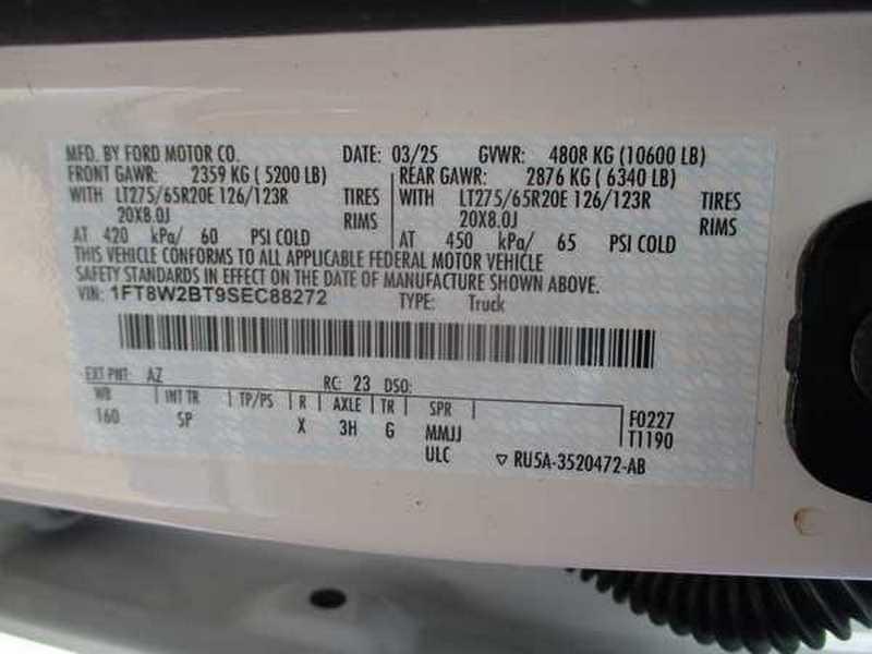 Ford F-250 SD King Ranch Crew Cab 4WD 2025