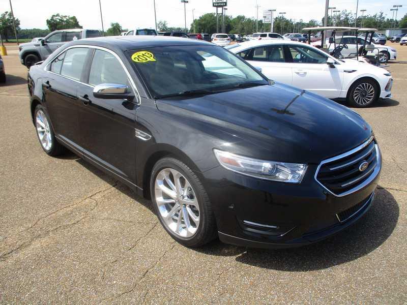 2013 Ford Taurus Limited FWD