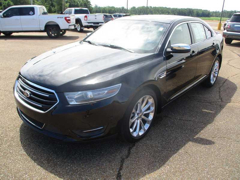 Ford Taurus Limited FWD 2013